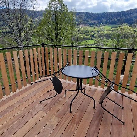 La Puy Mary Bed & Breakfast Le Falgoux Exterior foto