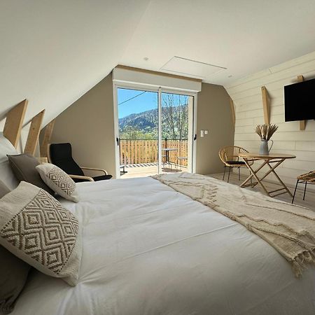La Puy Mary Bed & Breakfast Le Falgoux Exterior foto